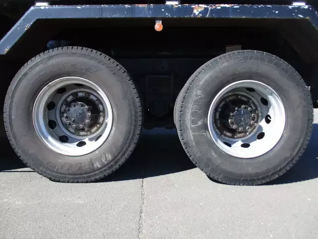 平成25年00月中古大型日産UDクオンの画像12