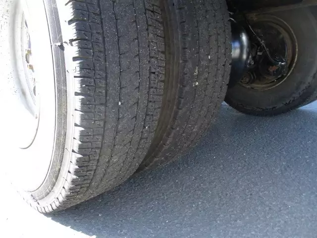 平成25年00月中古大型日産UDクオンの画像14