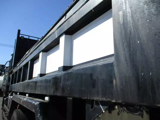 平成25年00月中古大型日産UDクオンの画像24