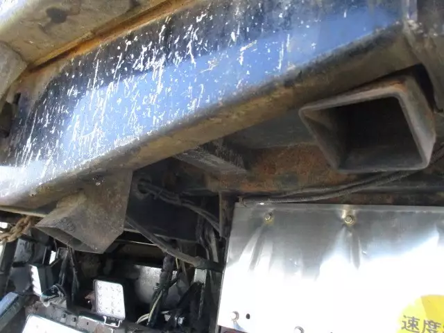 平成25年00月中古大型日産UDクオンの画像26