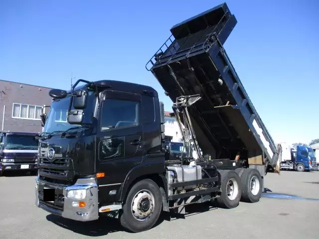 平成25年00月中古大型日産UDクオンの画像27