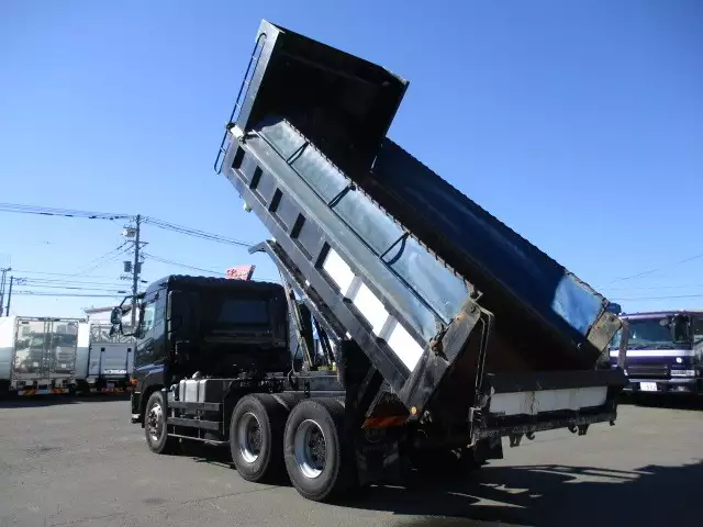 平成25年00月中古大型日産UDクオンの画像30