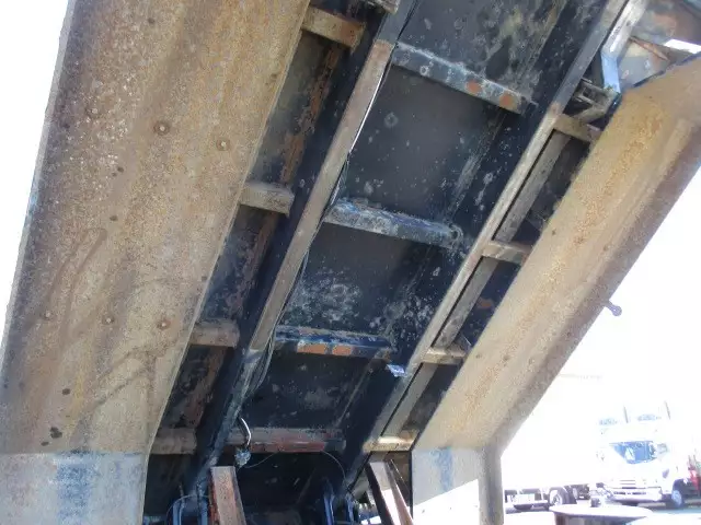 平成25年00月中古大型日産UDクオンの画像34