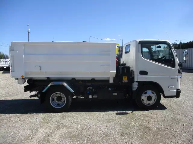 令和04年03月中古小型三菱ふそうキャンターの画像4