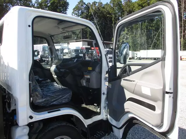 令和04年03月中古小型三菱ふそうキャンターの画像45