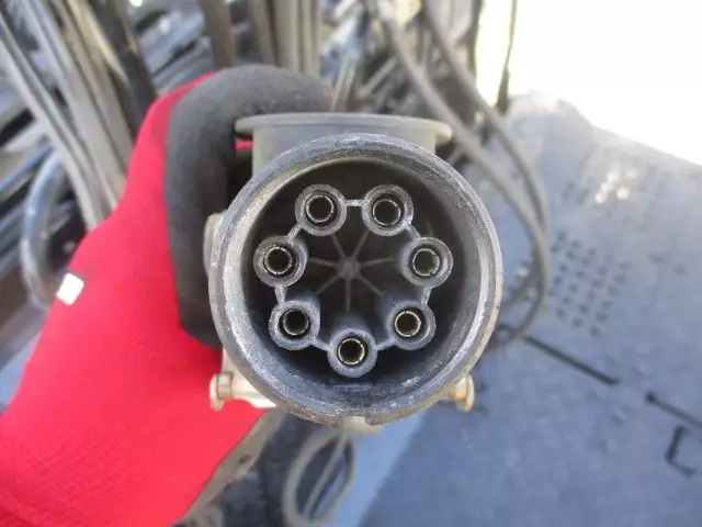 平成26年07月中古大型トラクタヘッド日野プロフィアの画像28