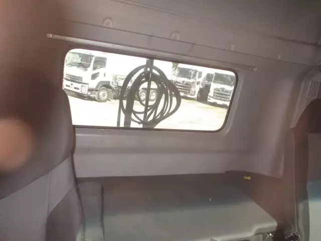 平成26年07月中古大型トラクタヘッド日野プロフィアの画像48