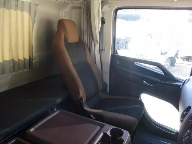 令和02年11月中古中型日野レンジャーの画像52