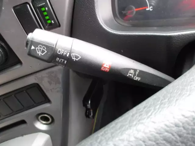 平成22年08月中古大型トラクタヘッド日産UDUDトラックスの画像33