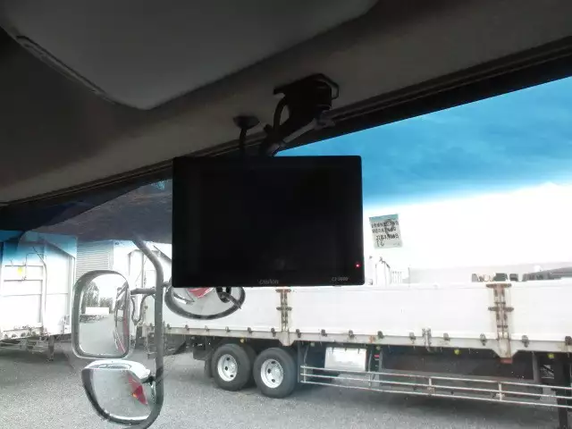 平成22年08月中古大型トラクタヘッド日産UDUDトラックスの画像38