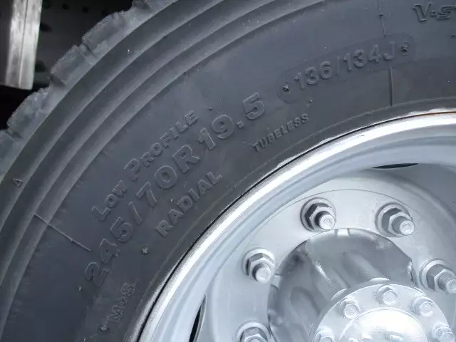 令和01年/平成31年10月中古大型日野プロフィアの画像17