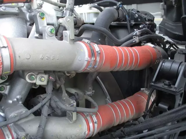 令和01年/平成31年10月中古大型日野プロフィアの画像43