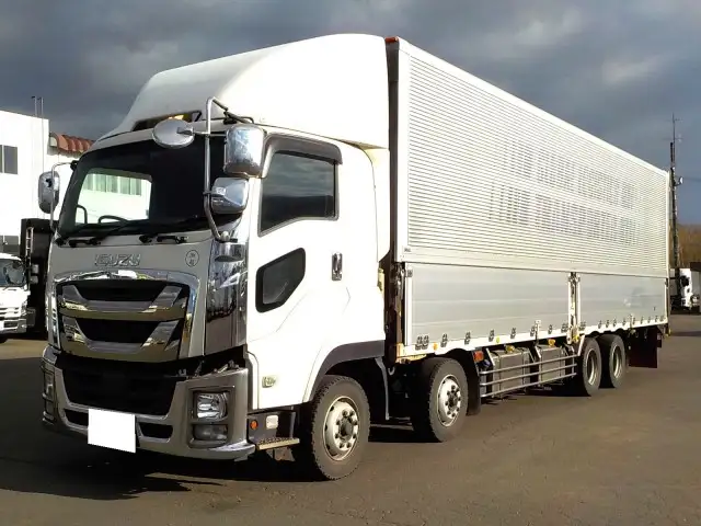 【詳細画像準備中】 【車輛作業中】 H28年 いすゞ 4軸低床ウィング エアサス MT7 距離:42万㎞の画像1