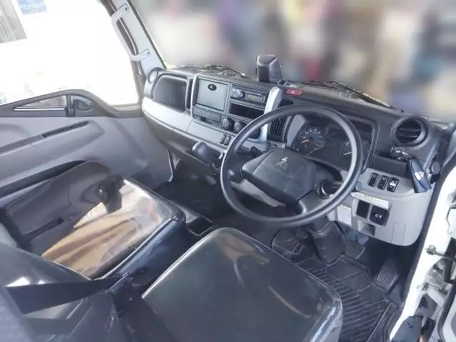 令和03年03月中古小型三菱ふそうキャンターの画像5