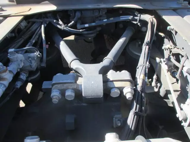 平成27年05月中古大型トラクタヘッド日野日野の画像11