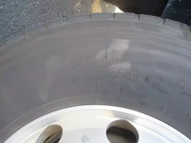 平成27年05月中古大型トラクタヘッド日野日野の画像18