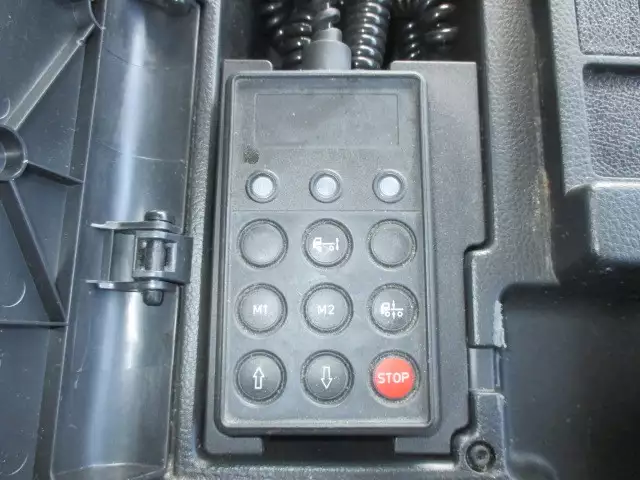 平成27年05月中古大型トラクタヘッド日野日野の画像29