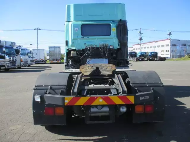 平成27年05月中古大型トラクタヘッド日野日野の画像6