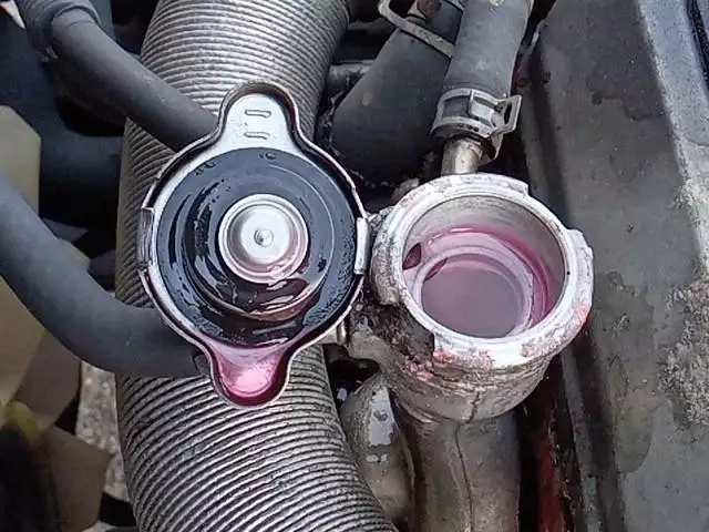 平成18年02月中古小型日野デュトロの画像7