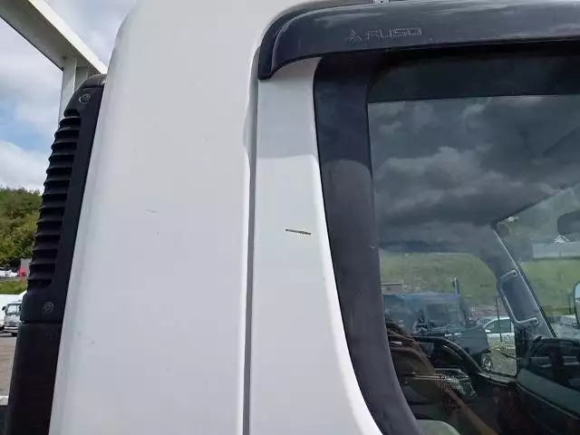 令和02年01月中古小型三菱ふそうキャンターの画像17