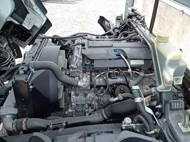 令和02年01月中古小型三菱ふそうキャンターの画像6