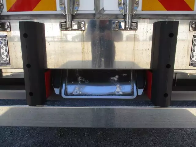 平成30年11月中古大型冷凍バン・ウィング日野プロフィアの画像34