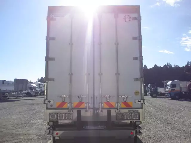 平成30年11月中古大型冷凍バン・ウィング日野プロフィアの画像6