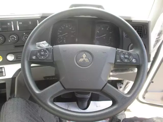 令和04年10月中古大型三菱ふそうスーパーグレートの画像46