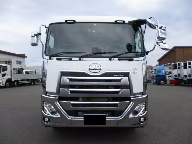 令和04年04月中古大型日産UDクオンの画像2