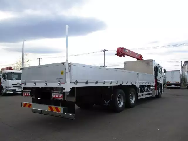 令和04年04月中古大型日産UDクオンの画像5