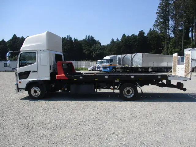 ★車検付R8.7.6迄★　令和2年　日野　4t積載車　フルフラット！　ハイルーフ積載：2,250㎏　距離：136,000㎞　上物：極東開発　ウィンチ　Rc付き　の画像8