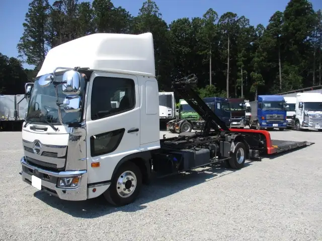 ★車検付R8.7.6迄★　令和2年　日野　4t積載車　フルフラット！　ハイルーフ積載：2,250㎏　距離：136,000㎞　上物：極東開発　ウィンチ　Rc付き　の画像9