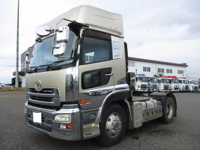 平成20年09月中古大型トラクタヘッド日産UDニッサンディーゼルの画像1