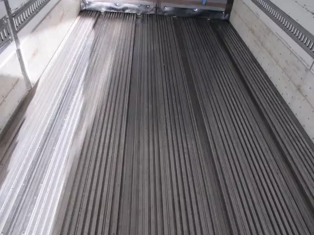 平成23年08月中古大型冷凍バン・ウィング日産UDUDトラックスの画像24