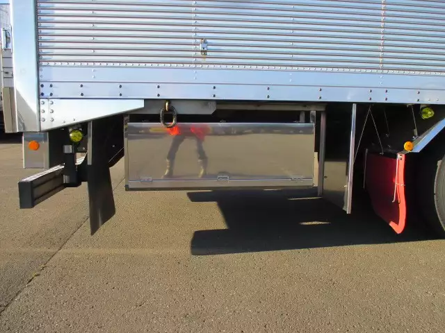 平成23年08月中古大型冷凍バン・ウィング日産UDUDトラックスの画像9