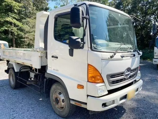 平成24年09月中古中型日野レンジャーの画像2