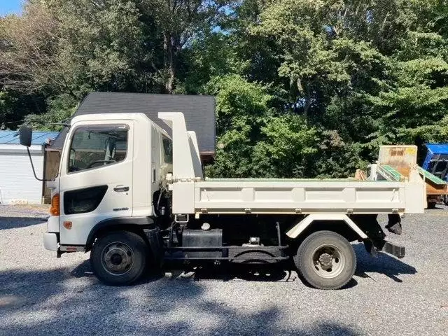 平成24年09月中古中型日野レンジャーの画像12