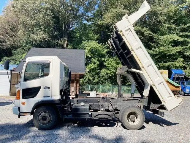 平成24年09月中古中型日野レンジャーの画像19