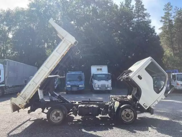 平成23年11月中古小型いすゞエルフの画像23