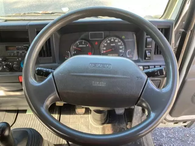 平成23年11月中古小型いすゞエルフの画像47