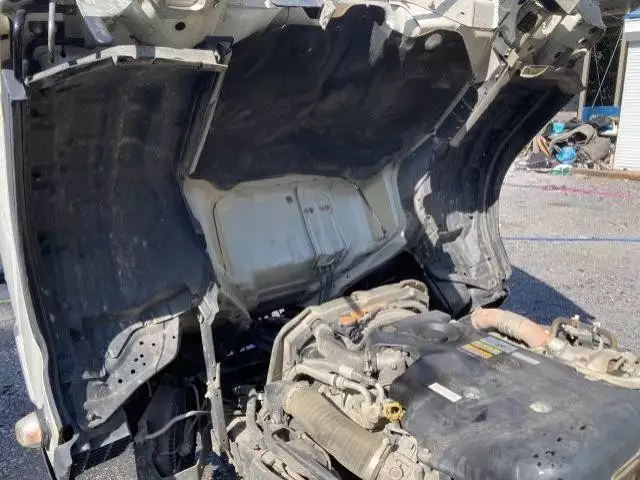 平成23年11月中古小型いすゞエルフの画像9