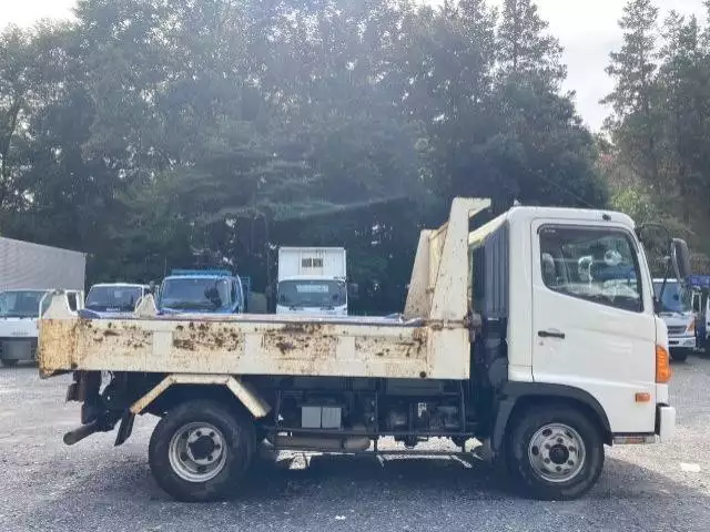 平成23年08月中古中型日野レンジャーの画像43