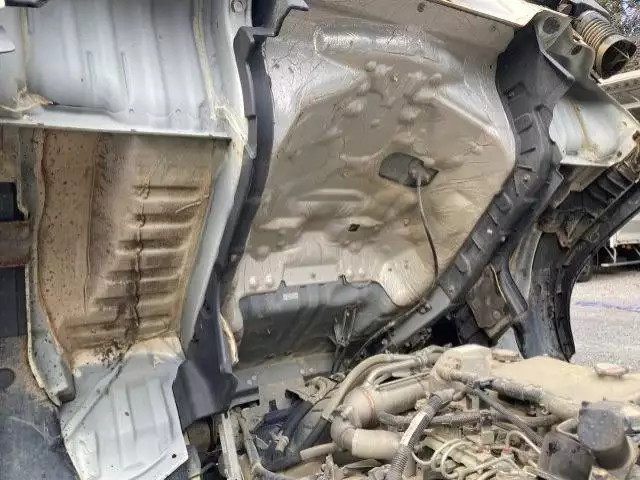 平成23年08月中古中型日野レンジャーの画像9