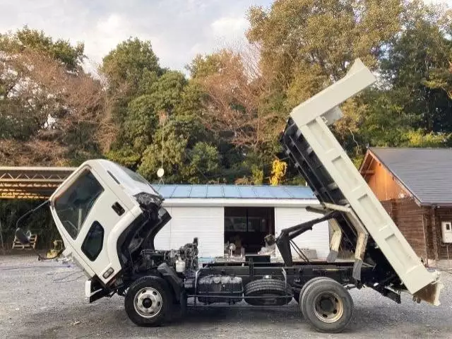 平成24年02月中古中型いすゞフォワードの画像15