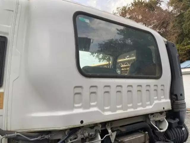 平成24年02月中古中型いすゞフォワードの画像16