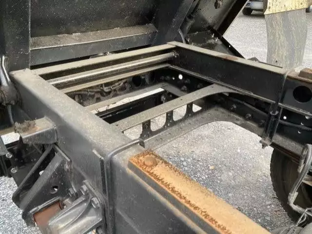 平成24年02月中古中型いすゞフォワードの画像27