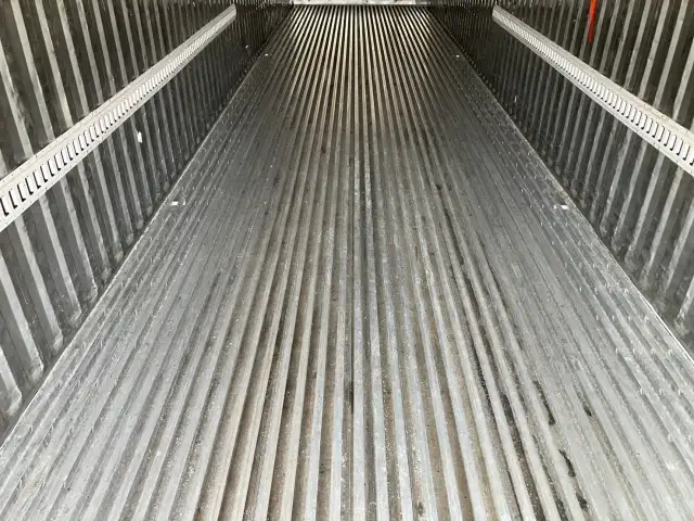 ☆車検付き(R7.7.16)☆ 令和3年 40FT2軸コンテナシャシ冷凍コンテナSET 冷凍機:サーモキング 積載:24,000㎏の画像12