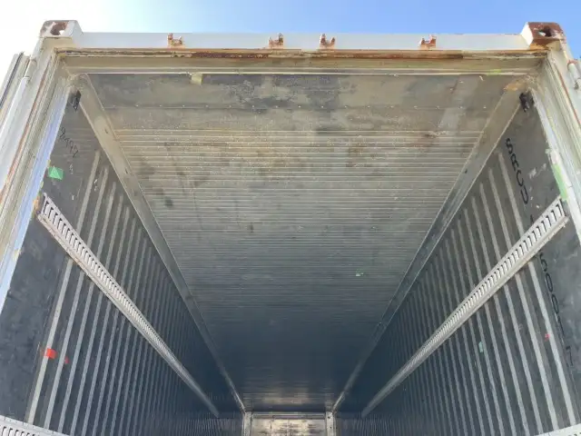 ☆車検付き(R7.7.16)☆ 令和3年 40FT2軸コンテナシャシ冷凍コンテナSET 冷凍機:サーモキング 積載:24,000㎏の画像15