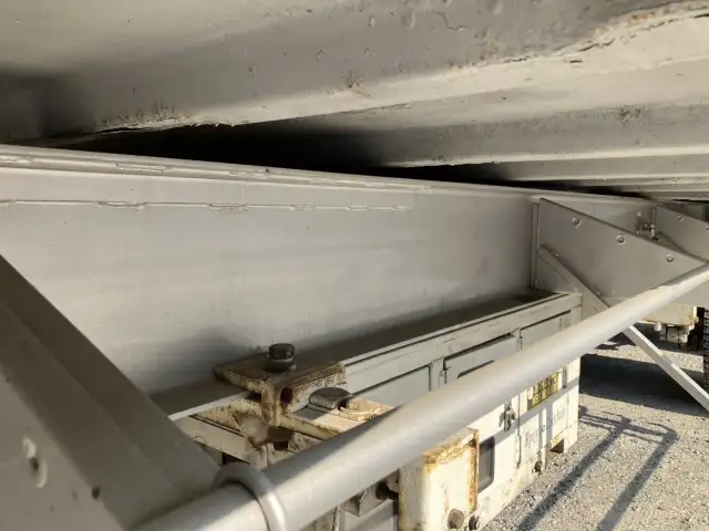 ☆車検付き(R7.7.16)☆ 令和3年 40FT2軸コンテナシャシ冷凍コンテナSET 冷凍機:サーモキング 積載:24,000㎏の画像25