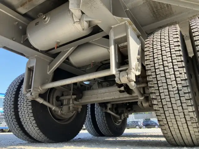 ☆車検付き(R7.7.16)☆ 令和3年 40FT2軸コンテナシャシ冷凍コンテナSET 冷凍機:サーモキング 積載:24,000㎏の画像27